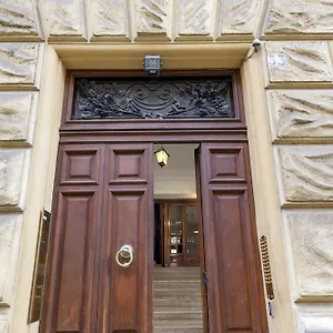 Porta Castello Charme Appartamento Roma